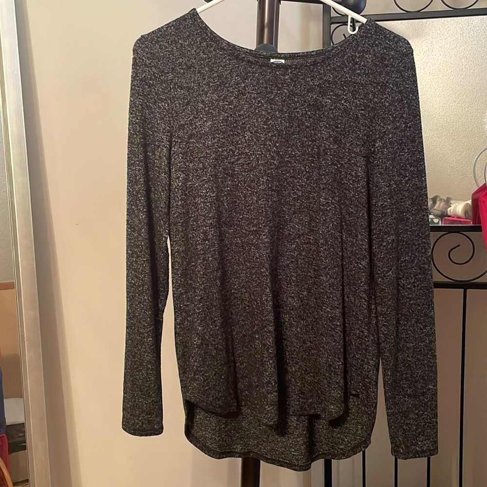 Black Old Navy Long Sleeve Shirt